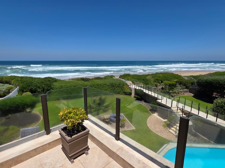 6 Bedroom Property for Sale in Myoli Beach Western Cape